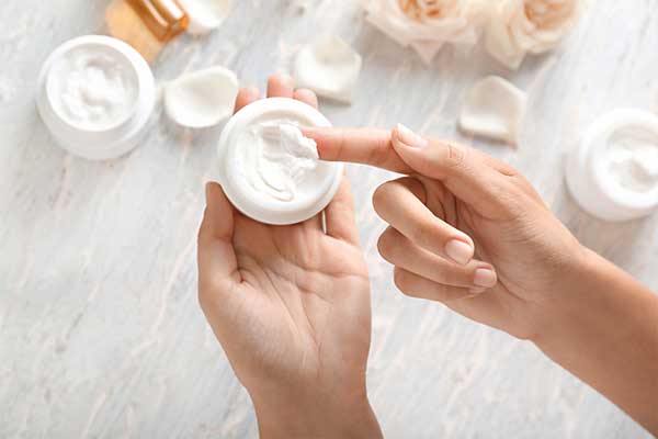 Parapharmacie et produits La Rosée Pharmacie Ambronay
